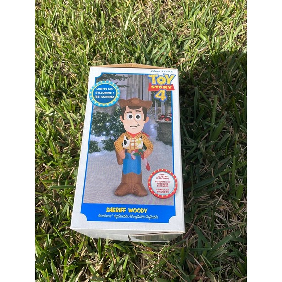 Christmas Disney 3.5 ft Toy Story 4 Sheriff Woody Airblown Inflatable NIB - Picture 2 of 4